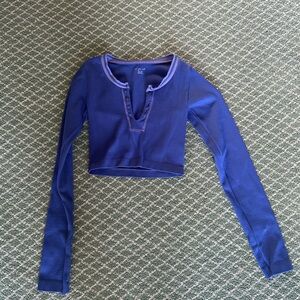 urban long sleeve top